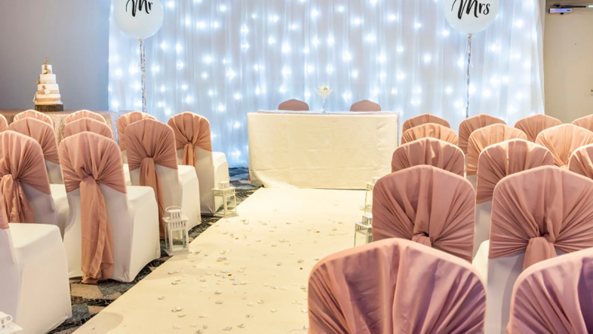 Holiday Inn Brentford Lock, hotel wedding venue in Hounslow, Hounslow