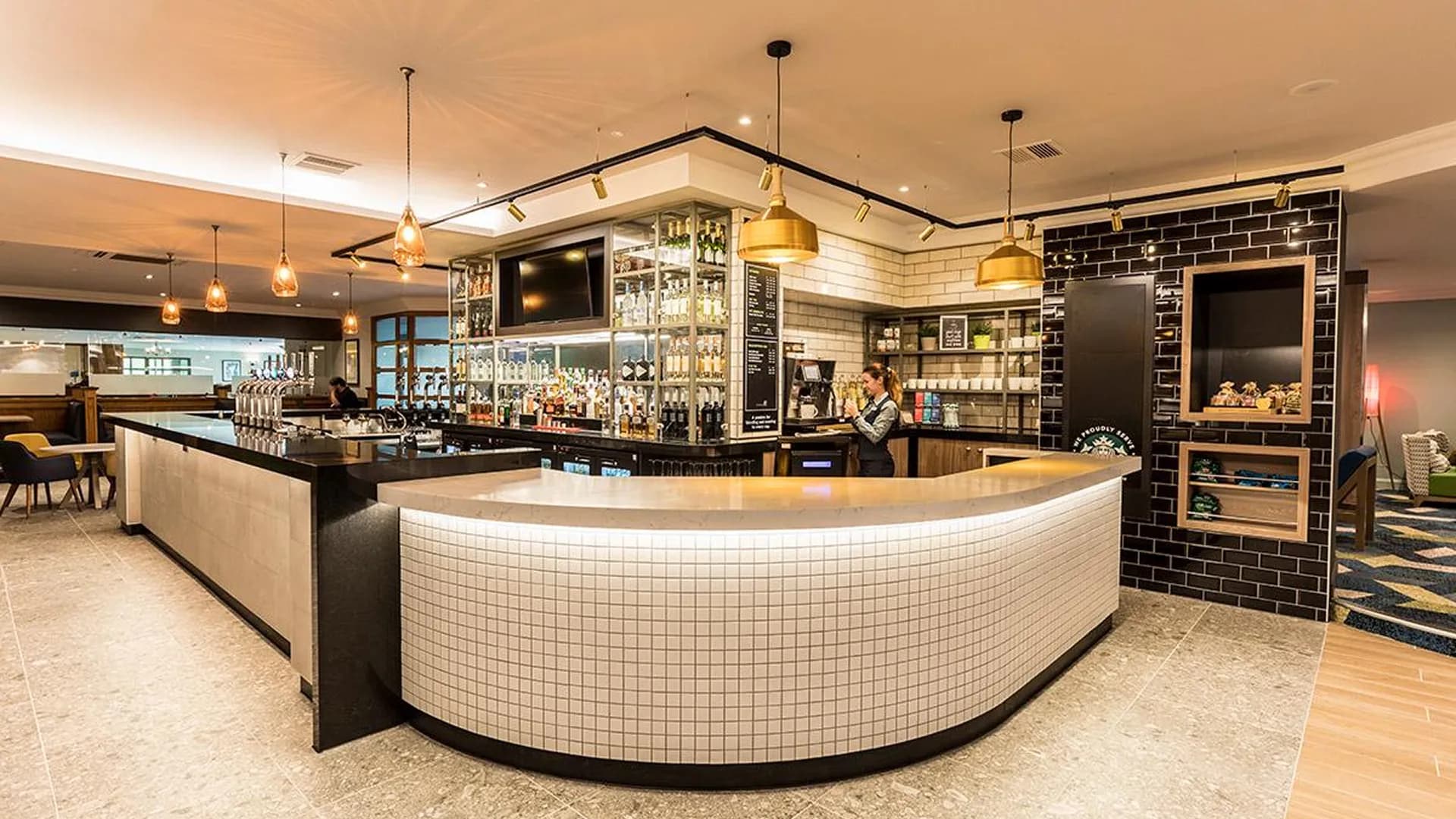 Holiday Inn Maidenhead, hotel wedding venue in Windsor and Maidenhead, Windsor and Maidenhead