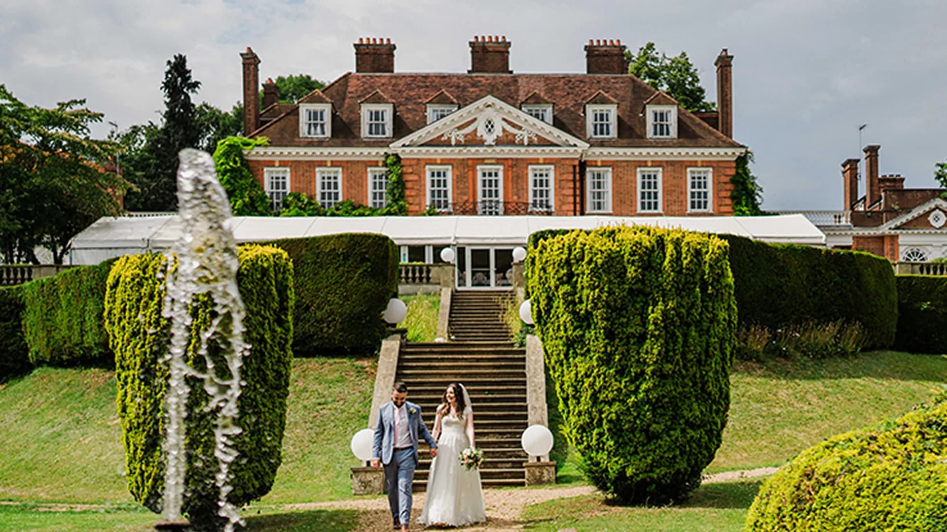 Hunton Park Hotel, hotel wedding venue in Abbots Langley, Hertfordshire