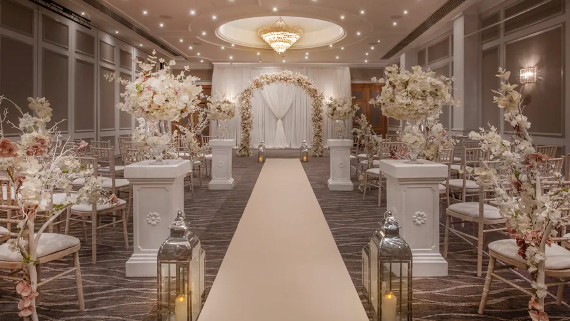 Macdonald Burlington Hotel, hotel wedding venue in Birmingham, Birmingham