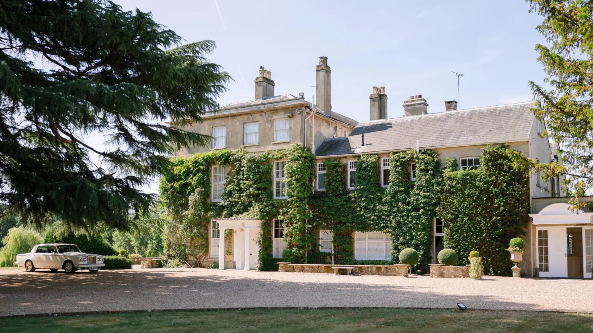 Northbrook Park, country house wedding venue in Blackwater and Hawley, Hampshire