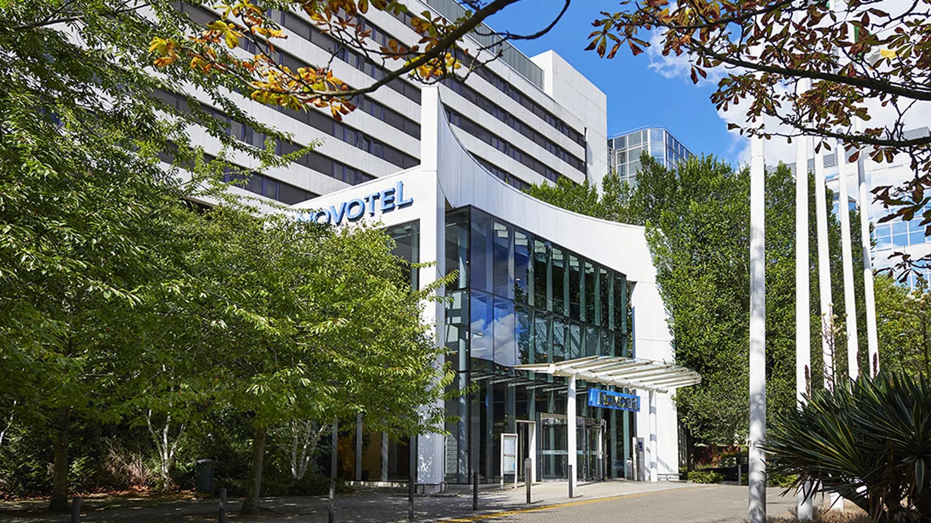 Novotel Hammersmith, hotel wedding venue in Hammersmith and Fulham, Hammersmith and Fulham