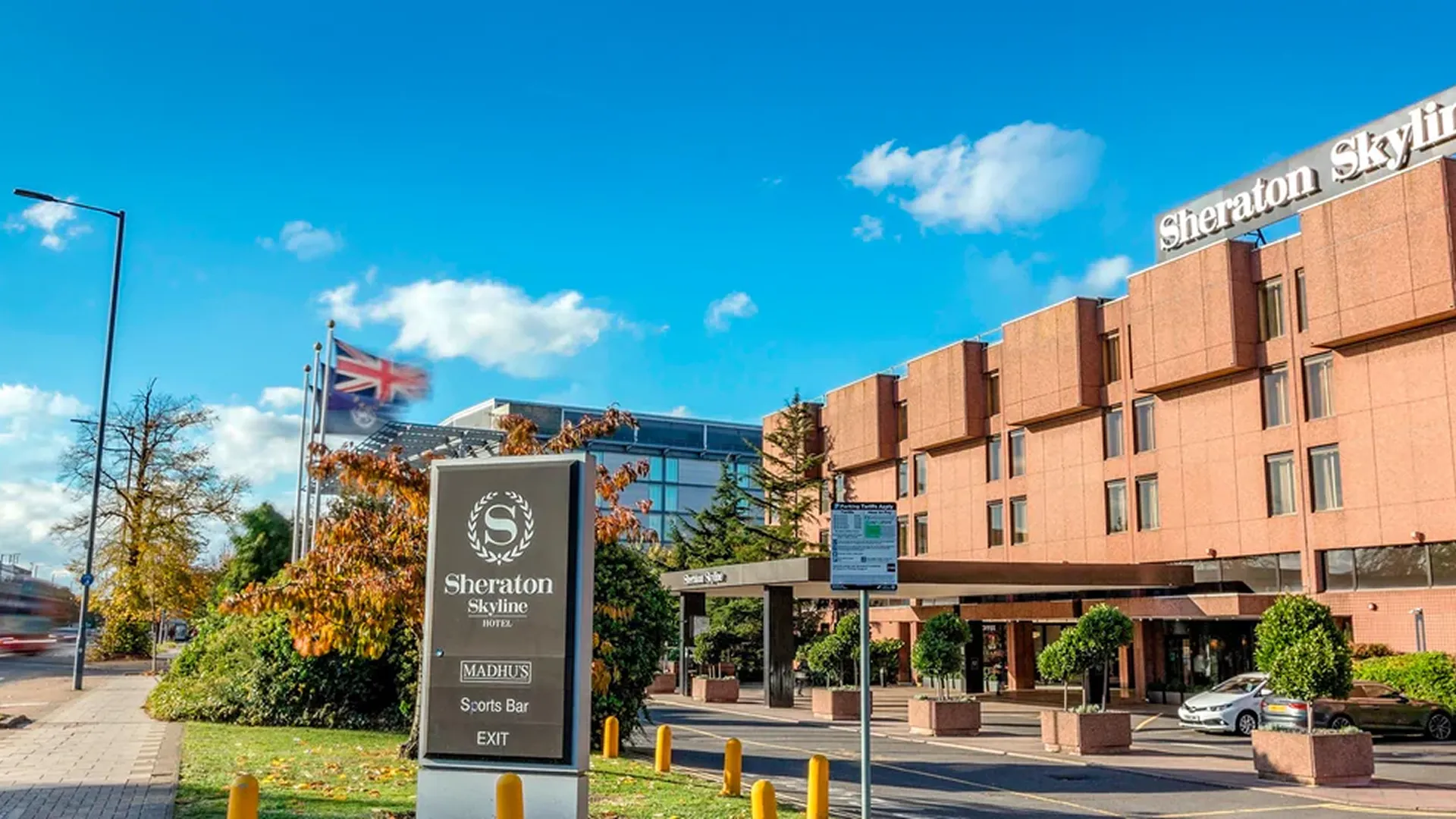 Sheraton Skyline, hotel wedding venue in Hillingdon, Hillingdon