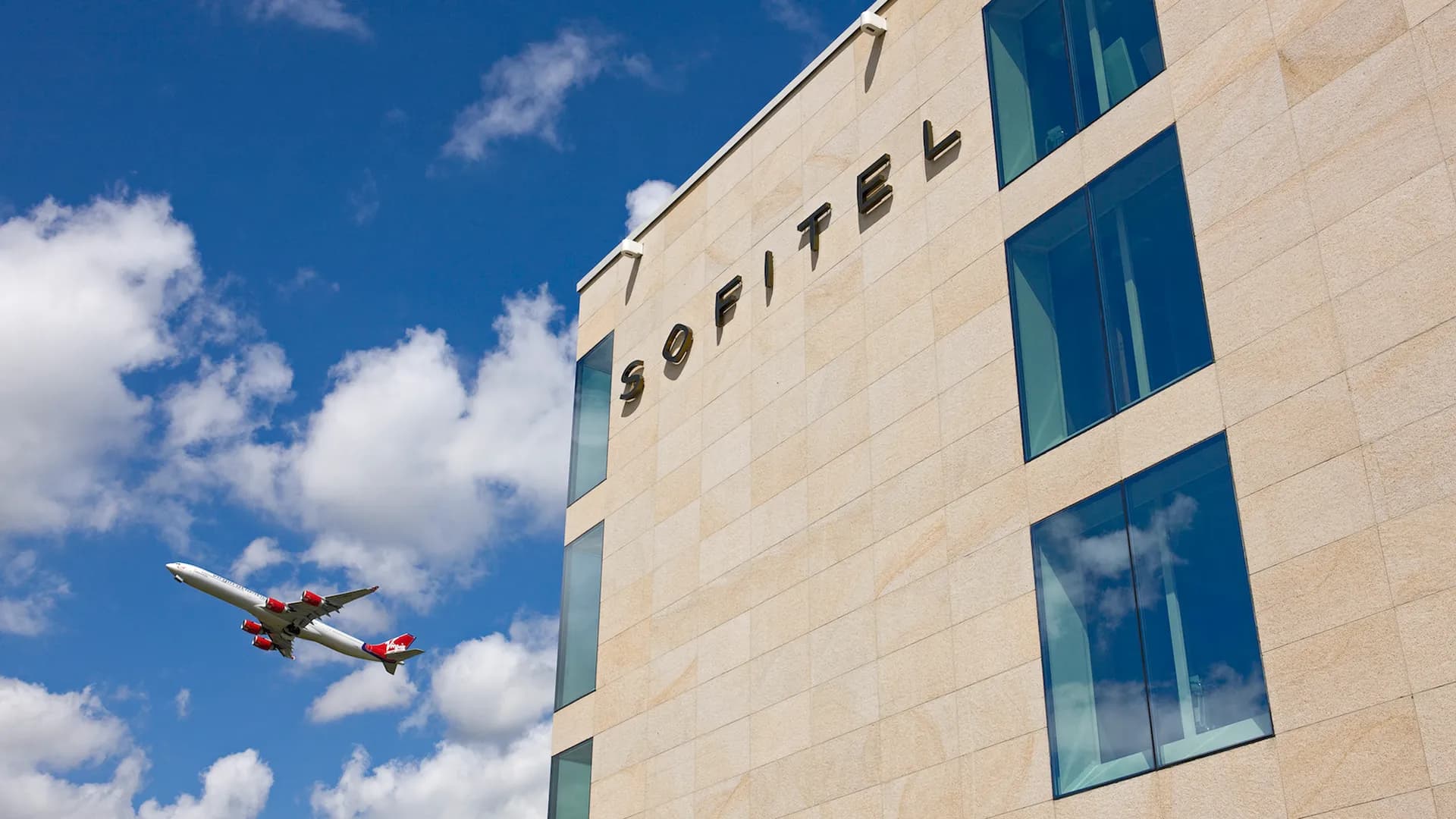 Sofitel Terminal 5, hotel wedding venue in Hillingdon, Hillingdon