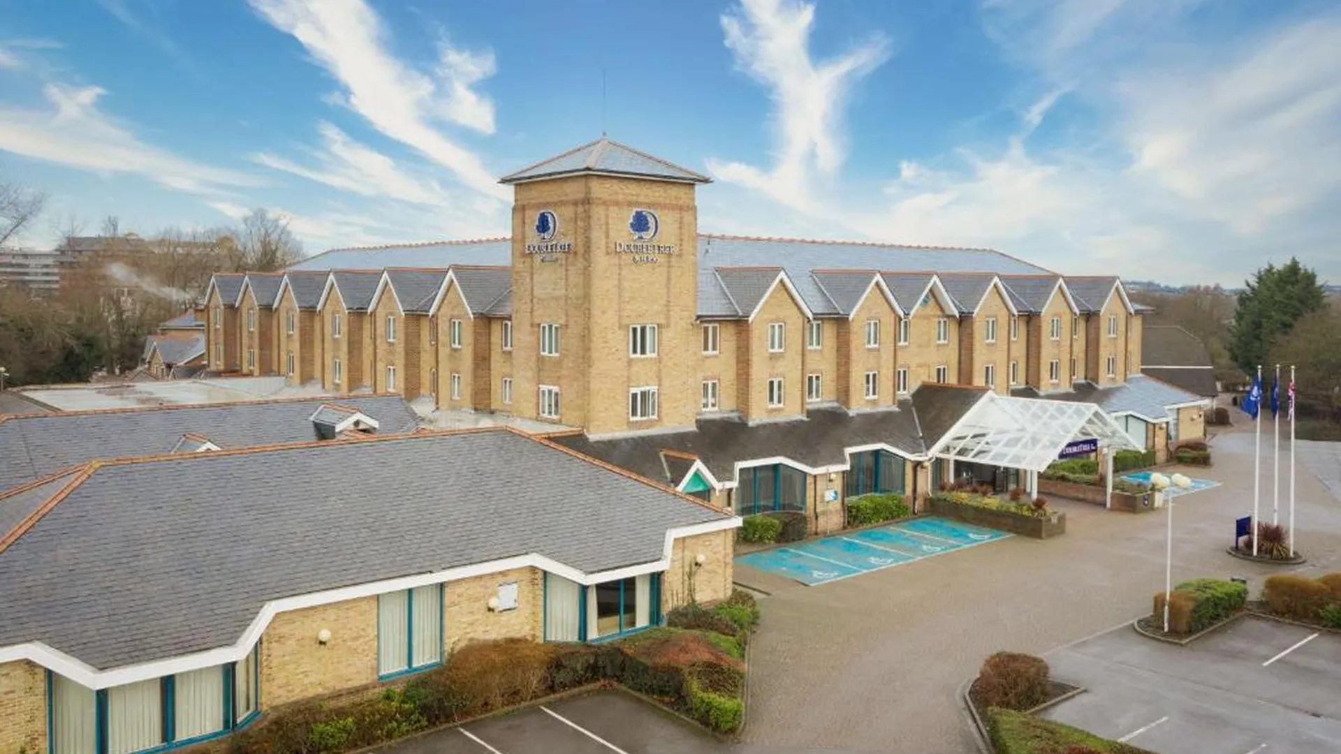 DoubleTree by Hilton, Elstree