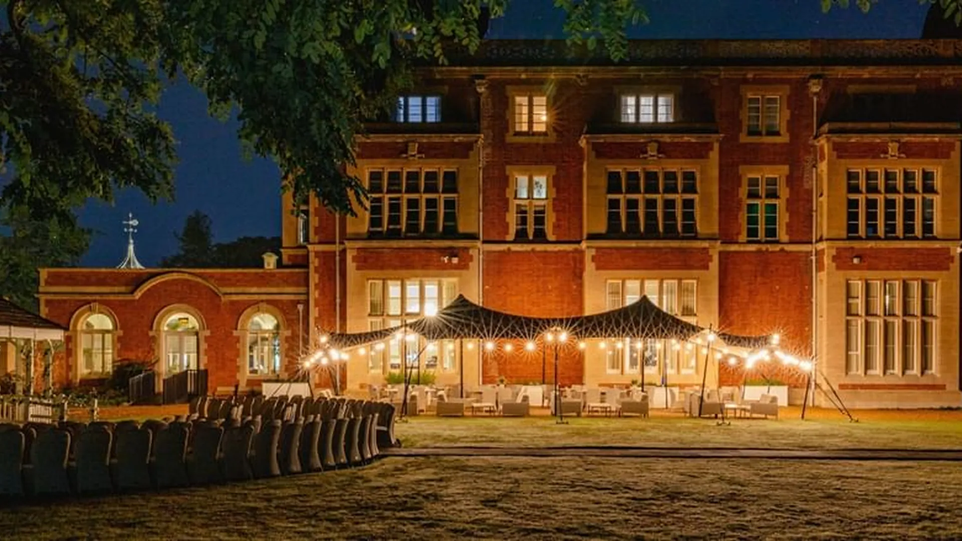 Easthampstead Park Hotel, country house wedding venue in Bracknell, Bracknell Forest