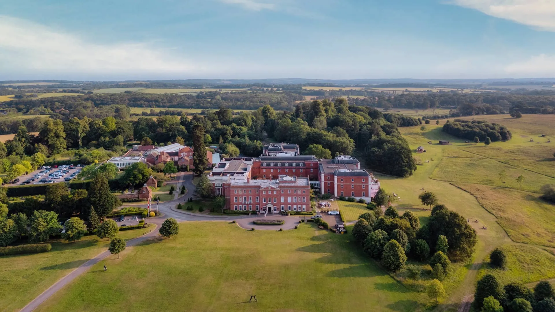 Four Seasons Hotel Hampshire, hotel wedding venue in Dogmersfield, Hampshire