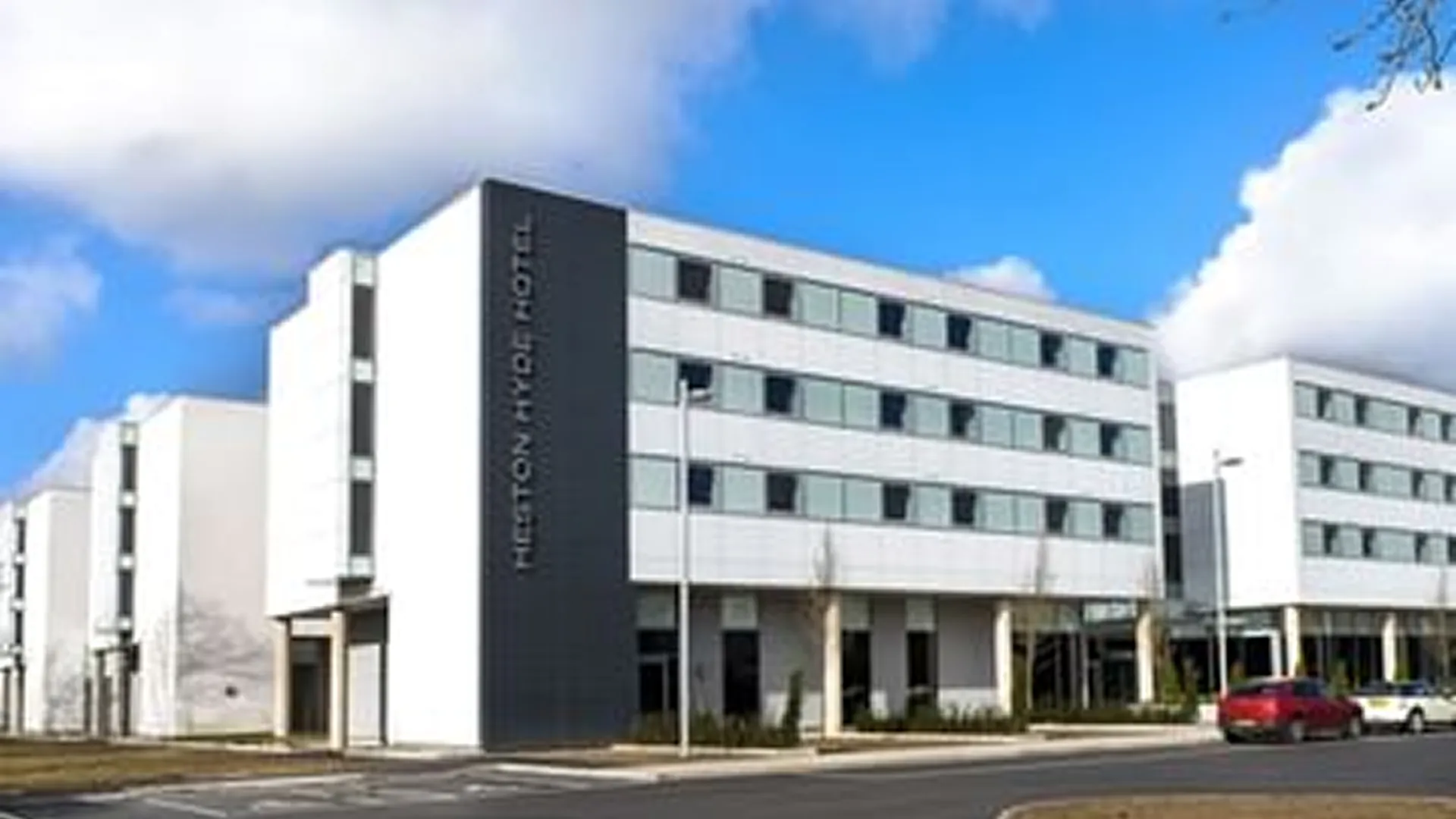 Heston Hyde, hotel wedding venue in Hounslow, Hounslow