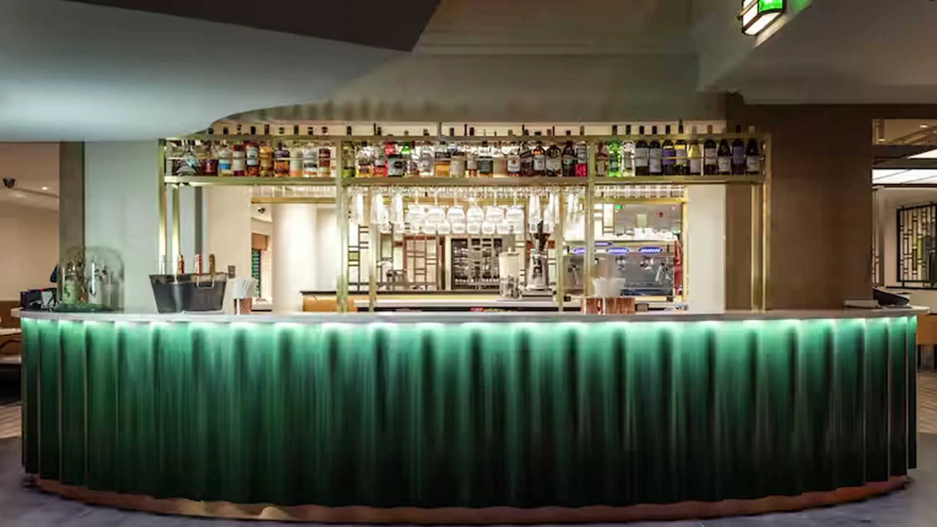 Hilton Leicester, hotel wedding venue in Braunstone, Leicestershire